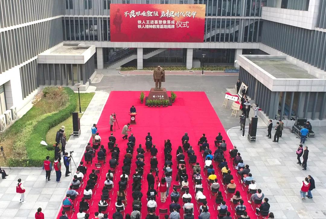 5e98cd793dc64293915d457964491c2d.jpg 5e98cd793dc64293915d457964491c2d.jpg