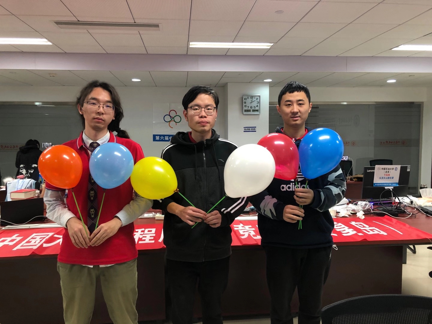 4cadeed1c8f142ed9684b9250d8a10ca.jpg 4cadeed1c8f142ed9684b9250d8a10ca.jpg