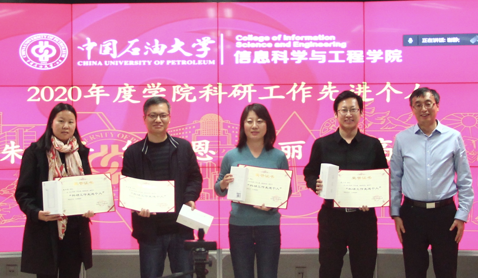 40cdb575237949088c5ea5d6ab851fd2.jpg 40cdb575237949088c5ea5d6ab851fd2.jpg