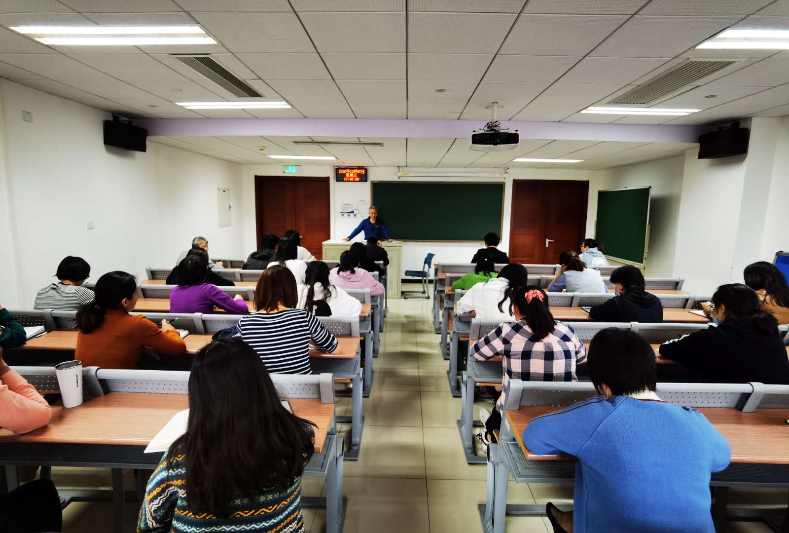 818d7758c54e4850bb3c539cda8d9363.jpg 818d7758c54e4850bb3c539cda8d9363.jpg