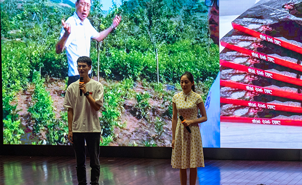 cae36452e0b1401b99419111d3f67bad.jpg _MYH6677.jpg