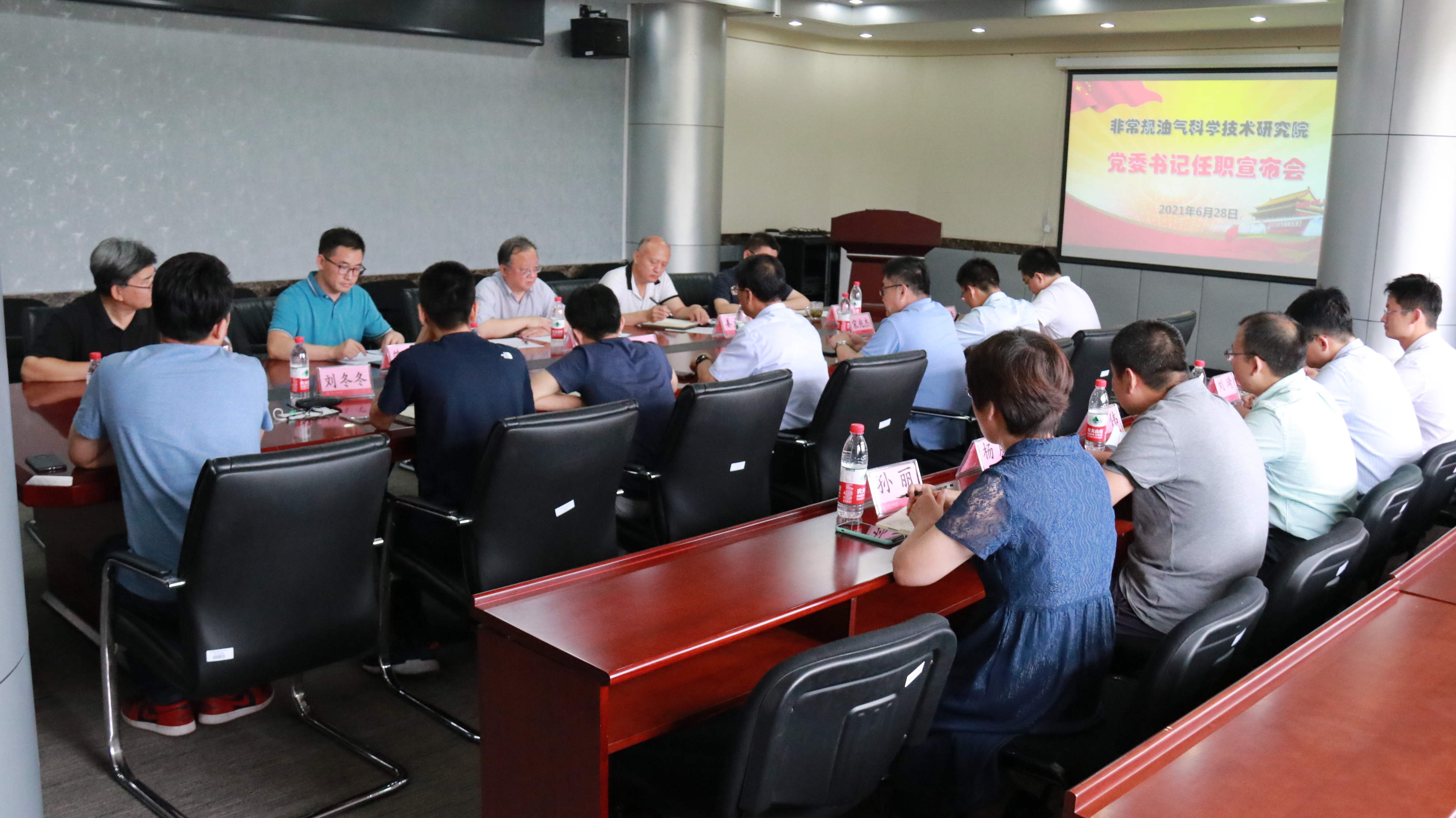 7d69a6a13b7c442e9902f4ddc085449e.jpg 7d69a6a13b7c442e9902f4ddc085449e.jpg