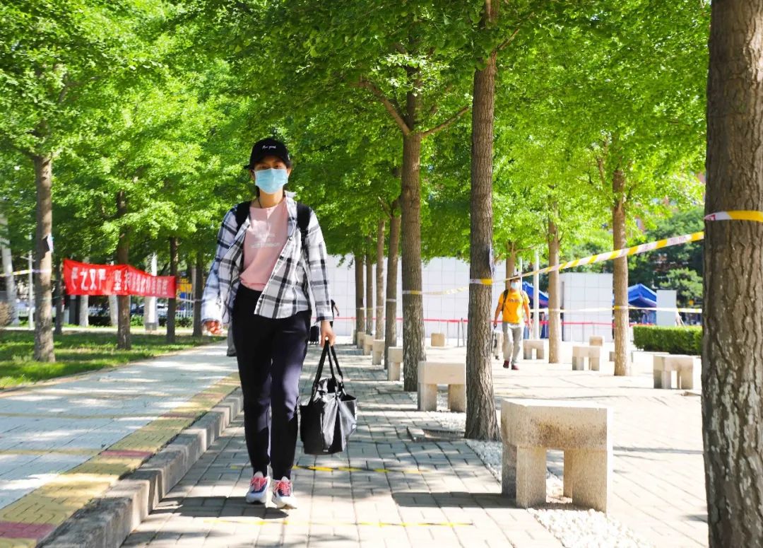 701b6c652ee843f7b0cab8f6ac261fc1.jpg 701b6c652ee843f7b0cab8f6ac261fc1.jpg