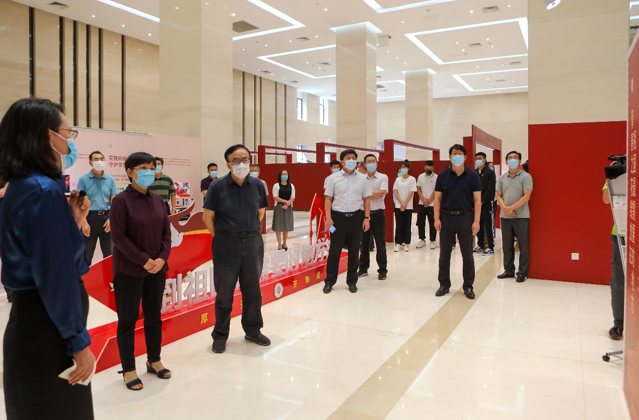 3664a8f853de4a60b18caf852765c1fe.jpg 3664a8f853de4a60b18caf852765c1fe.jpg