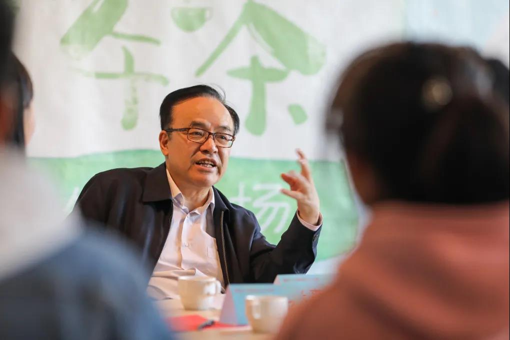 825610657e584ff2a0a1fcc000c5d5f0.jpg 825610657e584ff2a0a1fcc000c5d5f0.jpg