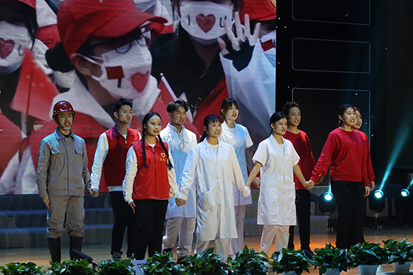 25396e542de64aaba1410359624f2730.jpg 20201216_企業(yè)獎(jiǎng)學(xué)金頒獎(jiǎng)典禮_孟禹豪攝 (112).jpg