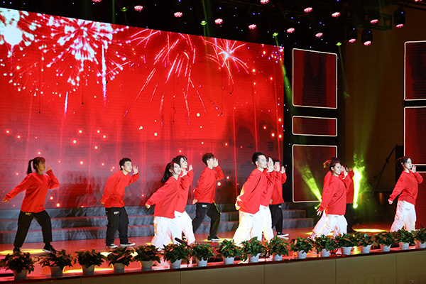 da30b391784f4483a1d53c00097e0427.jpg 20201216_企業(yè)獎(jiǎng)學(xué)金頒獎(jiǎng)典禮_孟禹豪攝 (111).jpg