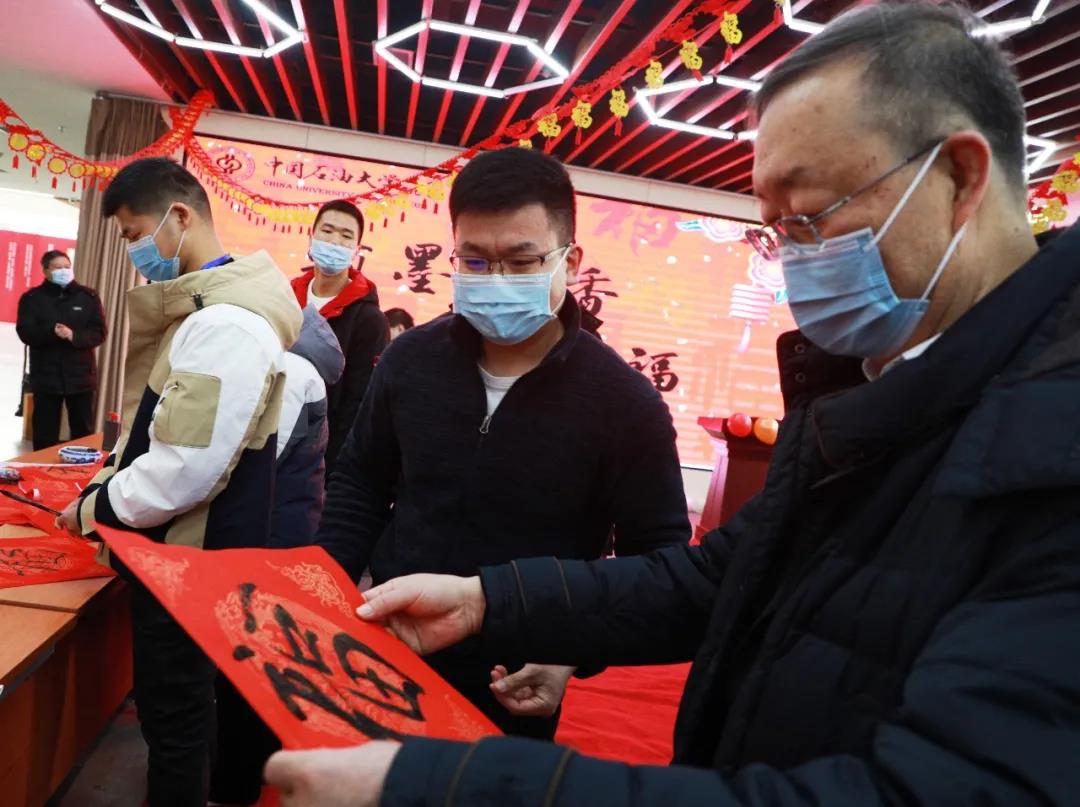 08199f2e9fcf421c99daa560551aa805.jpg 08199f2e9fcf421c99daa560551aa805.jpg