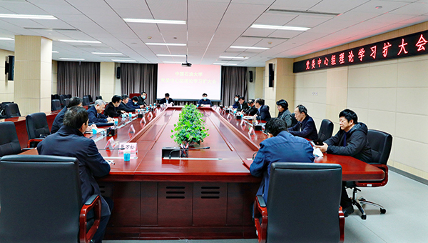 61253a5f4e224424a02a8e87662557bf.jpg 2.jpg