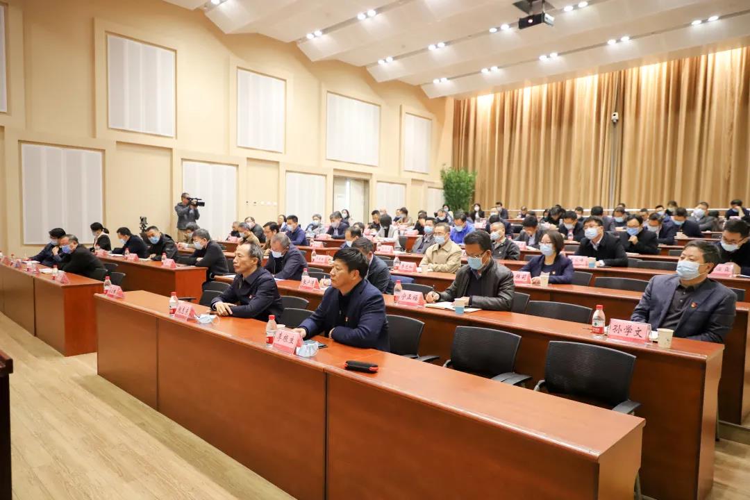 9af1d4658ee6457dae2ae7769489946d.jpg 9af1d4658ee6457dae2ae7769489946d.jpg