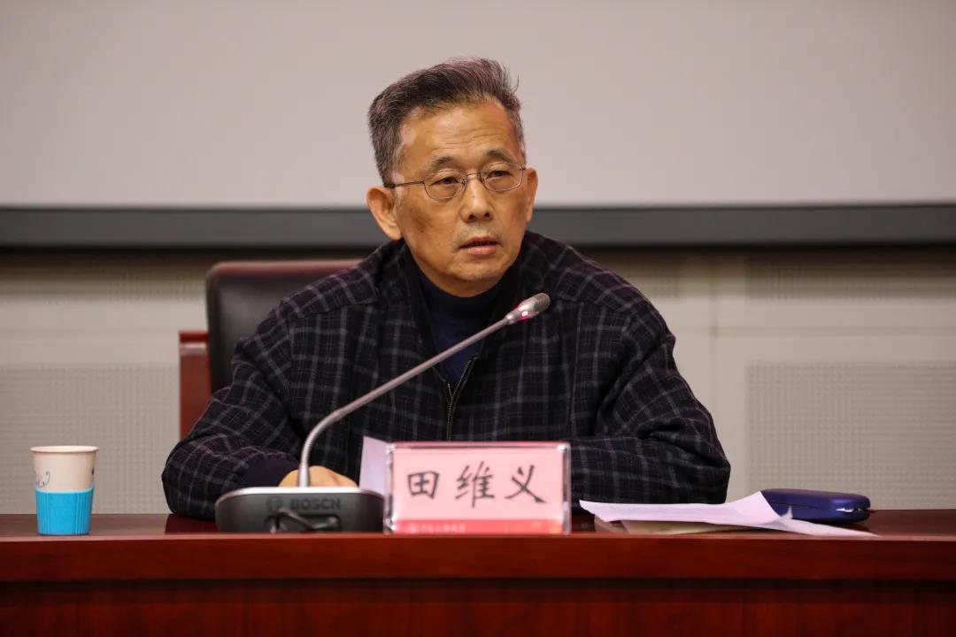 ce0a3d3c64a34a388d61196466e16735.jpg ce0a3d3c64a34a388d61196466e16735.jpg