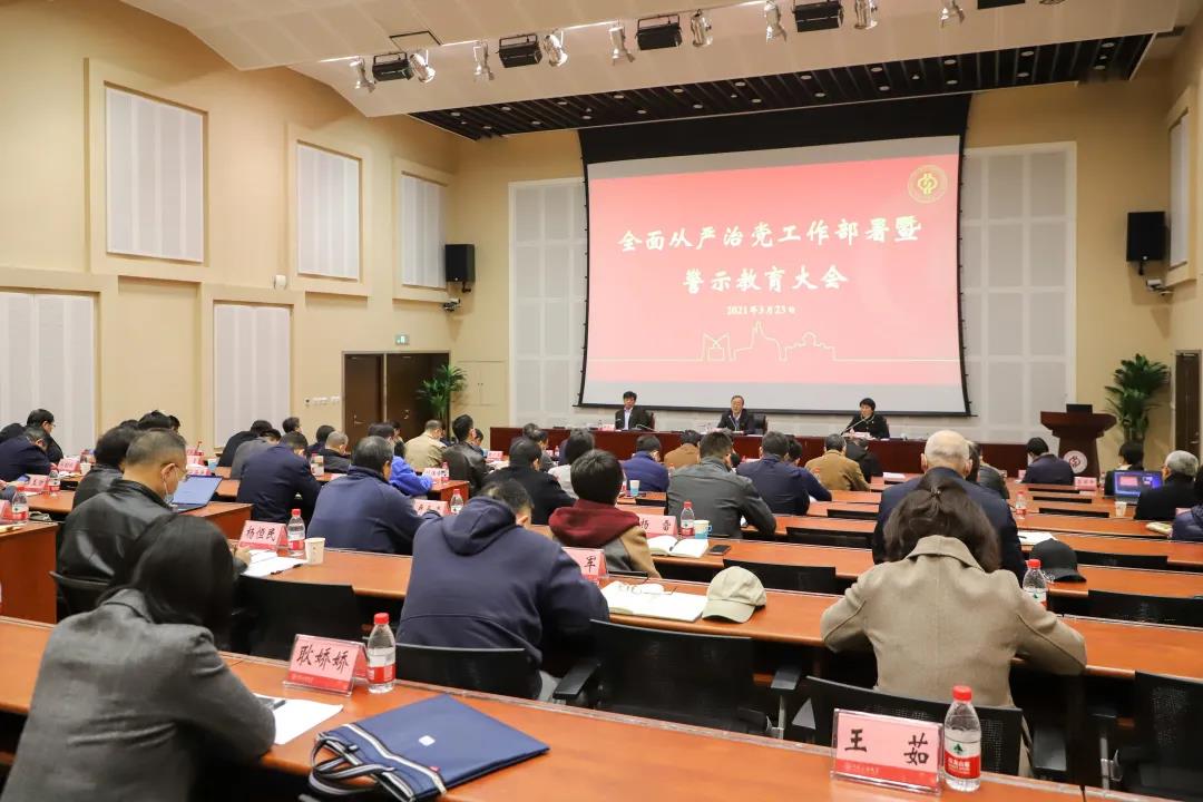 d706805e19384003b34492ded2e6c852.jpg d706805e19384003b34492ded2e6c852.jpg