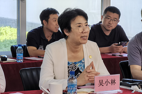 e10e9089b4064b9f8ce90ba39725fe44.jpg y2.jpg