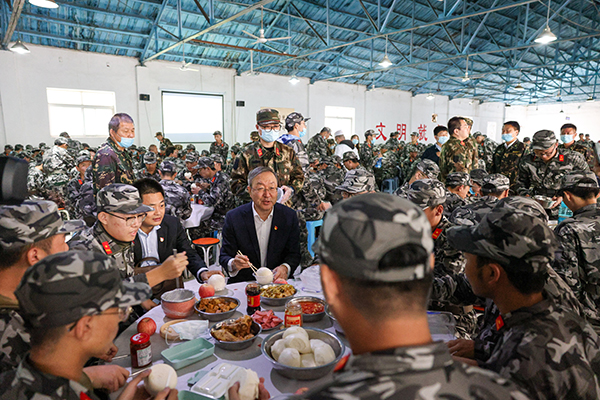 7d8de0293f774d8fb8dd6a0693eaecaa.jpg 7d8de0293f774d8fb8dd6a0693eaecaa.jpg