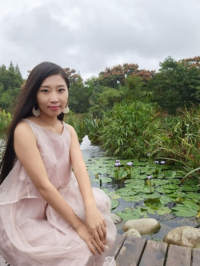 4f3c35cb6deb473693b8dcbd97598fcc.jpg 石油工程學院-博士-2018312036-劉珊珊-生活照.jpg