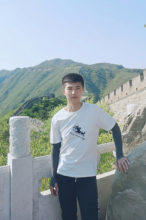 89afad9a5dd8450bb14f503b56e7a03b.jpg 石油工程學院-陳鑫-生活照.jpg