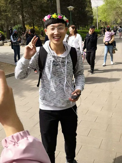 cf9be693e611493d857180f99aabb1fe.jpg 石油工程學院-張民康-生活照.jpg