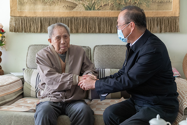 20201020_陳書記看望院士_孟禹豪攝 (2).jpg