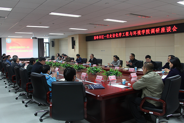 f6c1a7290e2c4eccbed6ff9df37bb89b.jpg 1.jpg