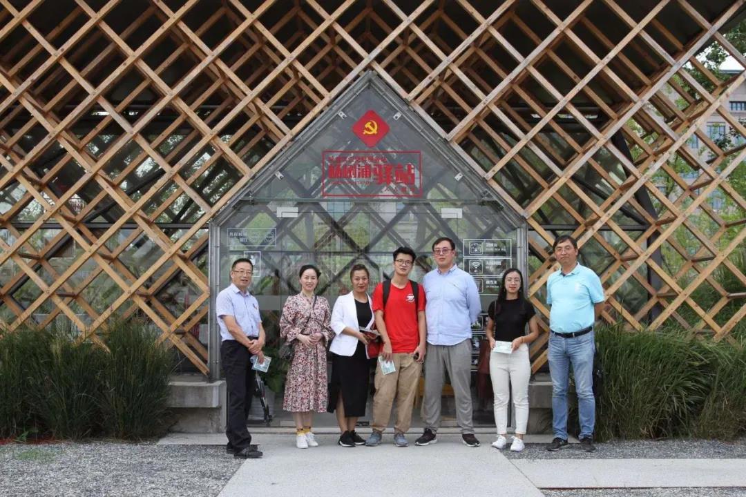 2cfe9989802545a8ad91abc01ded1f15.jpg 2cfe9989802545a8ad91abc01ded1f15.jpg