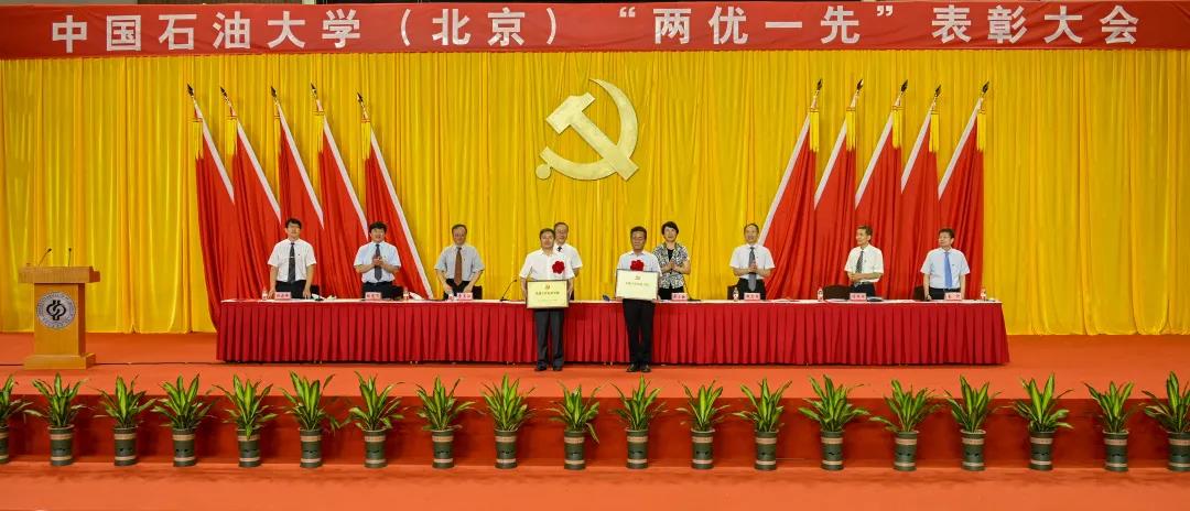 44e14faa1f5b4da5b752f9cc35e0ab19.jpg 44e14faa1f5b4da5b752f9cc35e0ab19.jpg