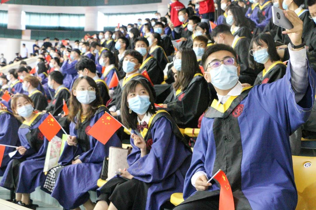 81da9ad83e3f4a1bafa19628d6530cc9.jpg 81da9ad83e3f4a1bafa19628d6530cc9.jpg