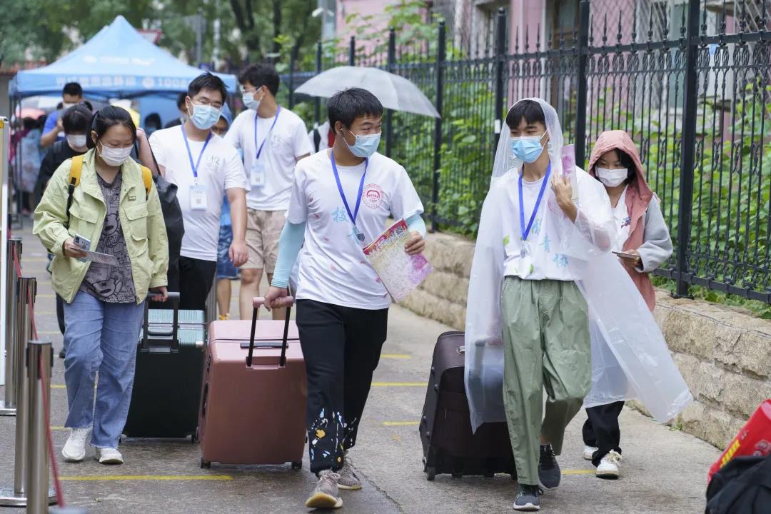 8ff29522cb2f44aea7fe11578b5abaee.jpg 8ff29522cb2f44aea7fe11578b5abaee.jpg