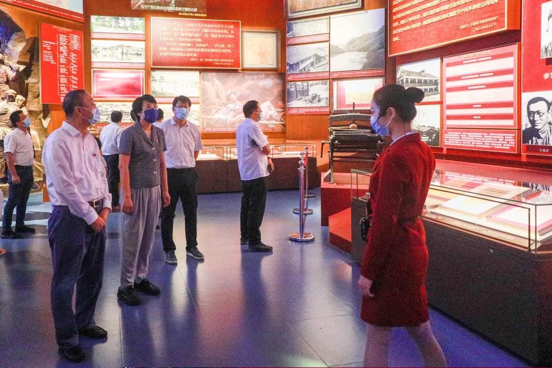 d3f4f69c12f34cc7b6b86f1d006734d1.jpg d3f4f69c12f34cc7b6b86f1d006734d1.jpg