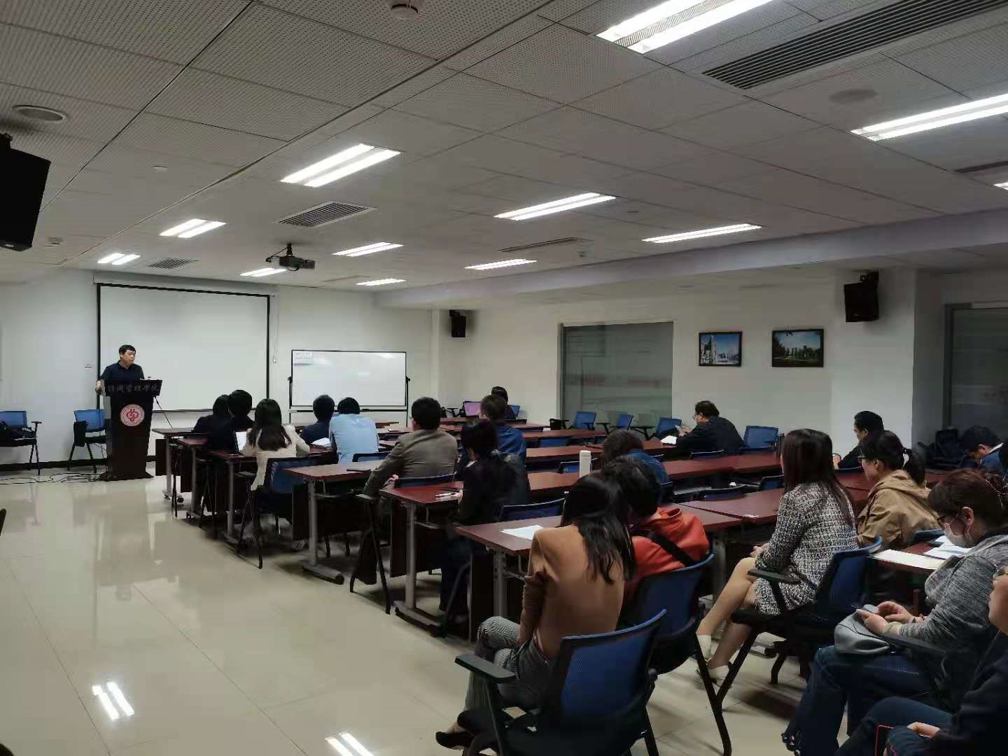 9e924826084d49d5b29e8b61a9ebfd6c.jpg 9e924826084d49d5b29e8b61a9ebfd6c.jpg